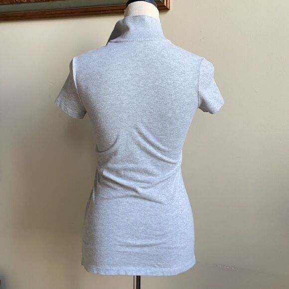 Tommy Hilfiger 2000’s Style Gray Collared Shirt w/ Logo (Size: XXS) - Picture 10 of 16